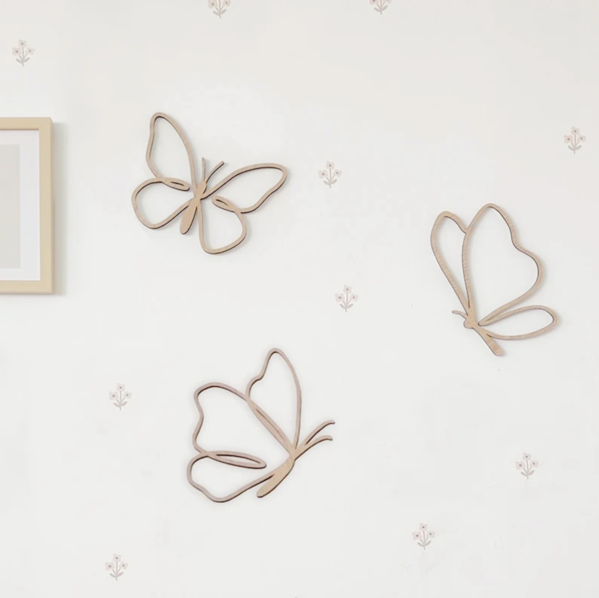 Wooden Butterflies Sign, Woode - Baby Nursery Needs ulasan dan harga